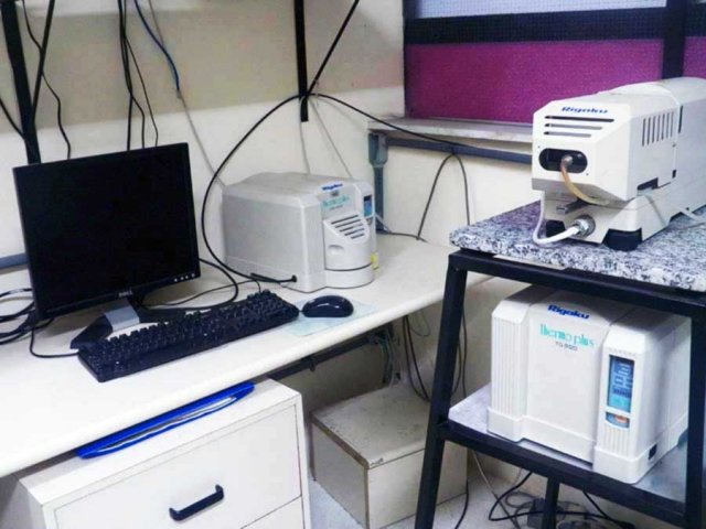 Equipamento para análise termogravimétrica (TGA)